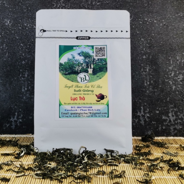 Uống trà sau bữa tối