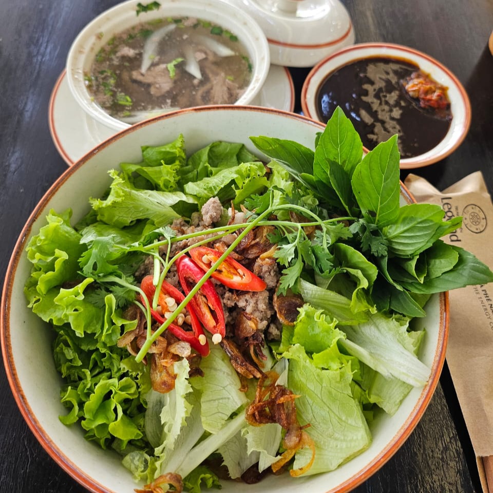 Kết hợp với chế độ ăn uống khoa học