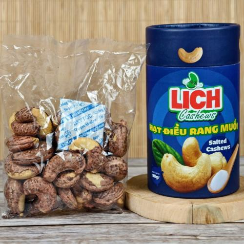 Hạt Điều Rang Muối Hay Hạt Điều Ướp Gia Vị Khác Nhau Như Thế Nào?