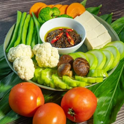 Ăn cùng rau củ
