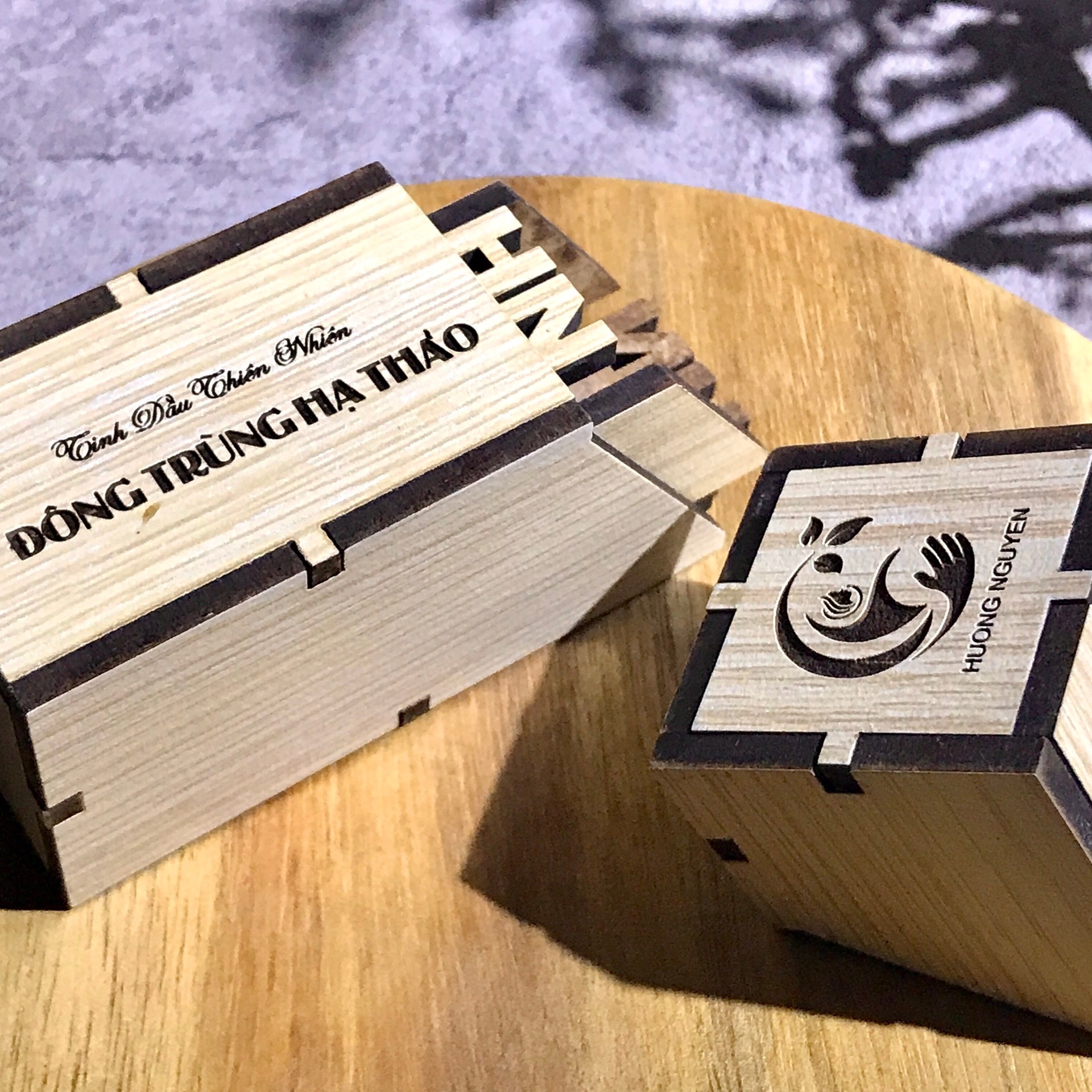 Giá tinh dầu đông trùng hạ thảo bao nhiêu?