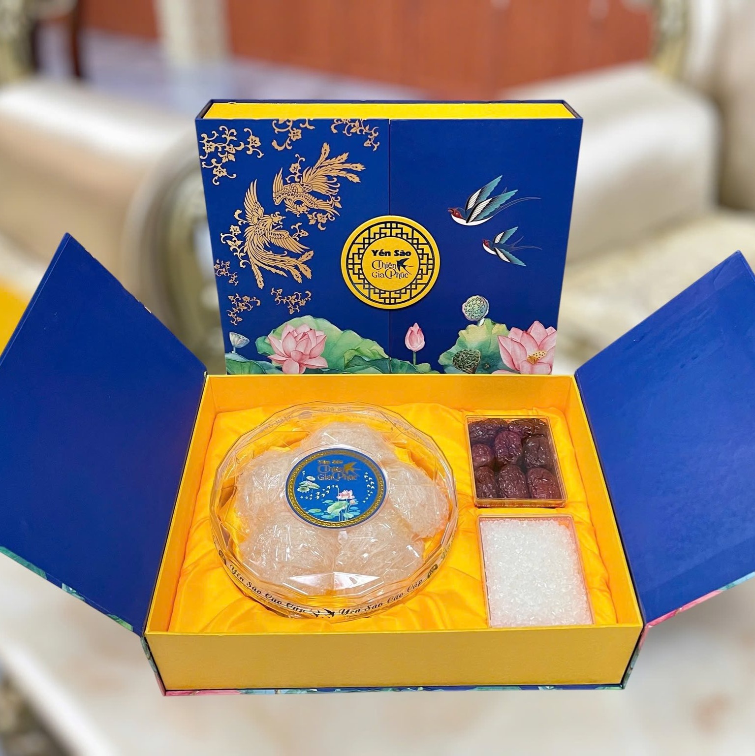 Ai nên ăn tổ yến?