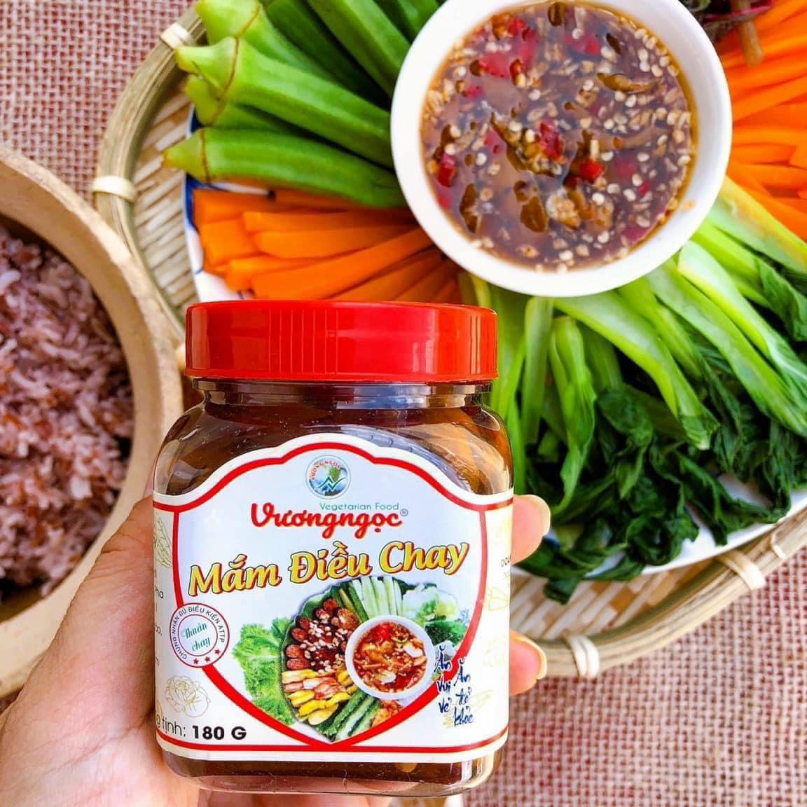 Vậy có nên từ bỏ nước tương hoàn toàn?